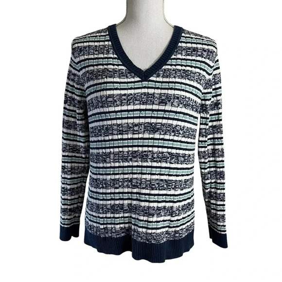 Croft & Barrow Blue and White Striped Sweater Womens Size Medium V Neck Knit Top - Picture 1 of 8